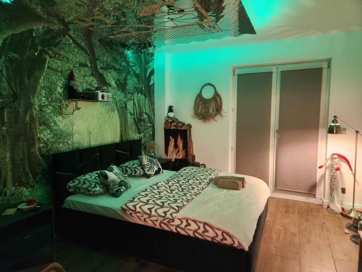 Warszawa Wola Wyjatkowe Studio Z Jacuzzi, Sauna I Fotelem Do Masazu - Exceptional Studio In Warsaw With Jacuzzi, Sauna And Massage Chair Exterior foto
