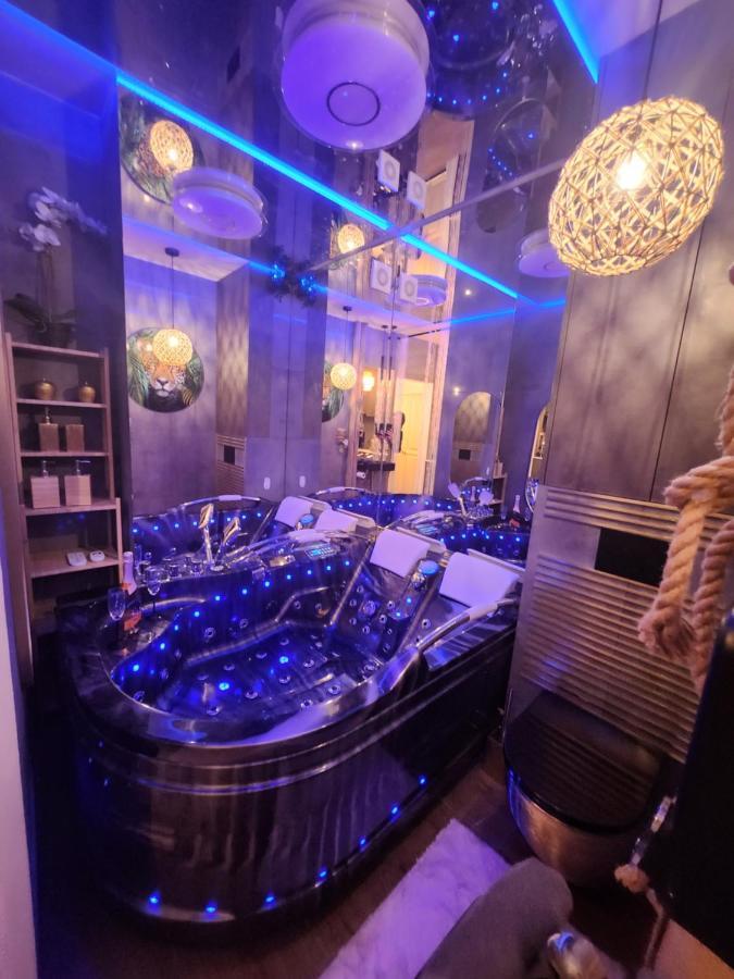 Warszawa Wola Wyjatkowe Studio Z Jacuzzi, Sauna I Fotelem Do Masazu - Exceptional Studio In Warsaw With Jacuzzi, Sauna And Massage Chair Exterior foto